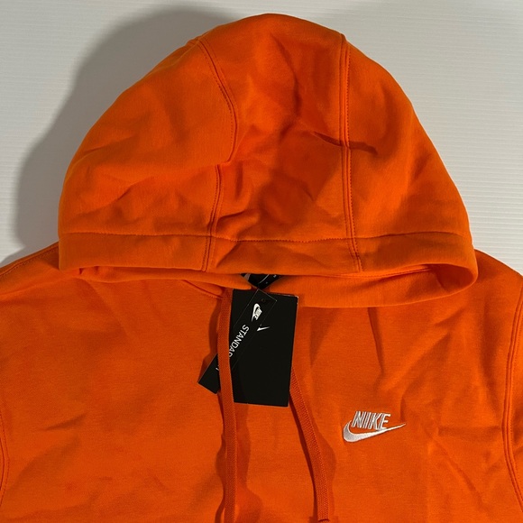 Nike Sportswear Pullover Hoodie BNWT - Picture 2 of 2